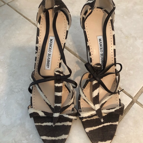 Vintage Manolo Blahnik Heels - Picture 1 of 4